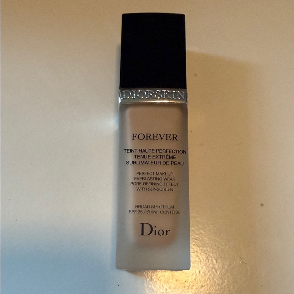 Dior Forever Perfect Makeup with SPF 35 - 010